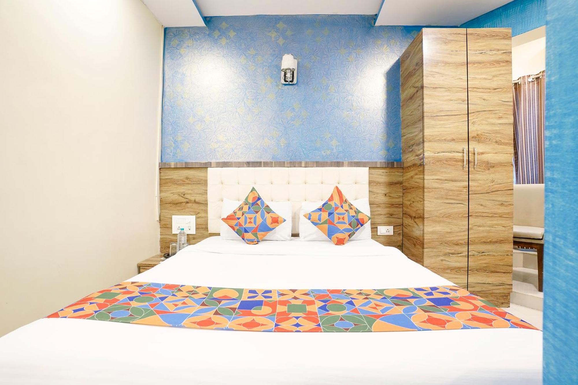 Fabexpress Sarah Gold - Nr Nesco Exhibition Center Hotell Mumbai Eksteriør bilde